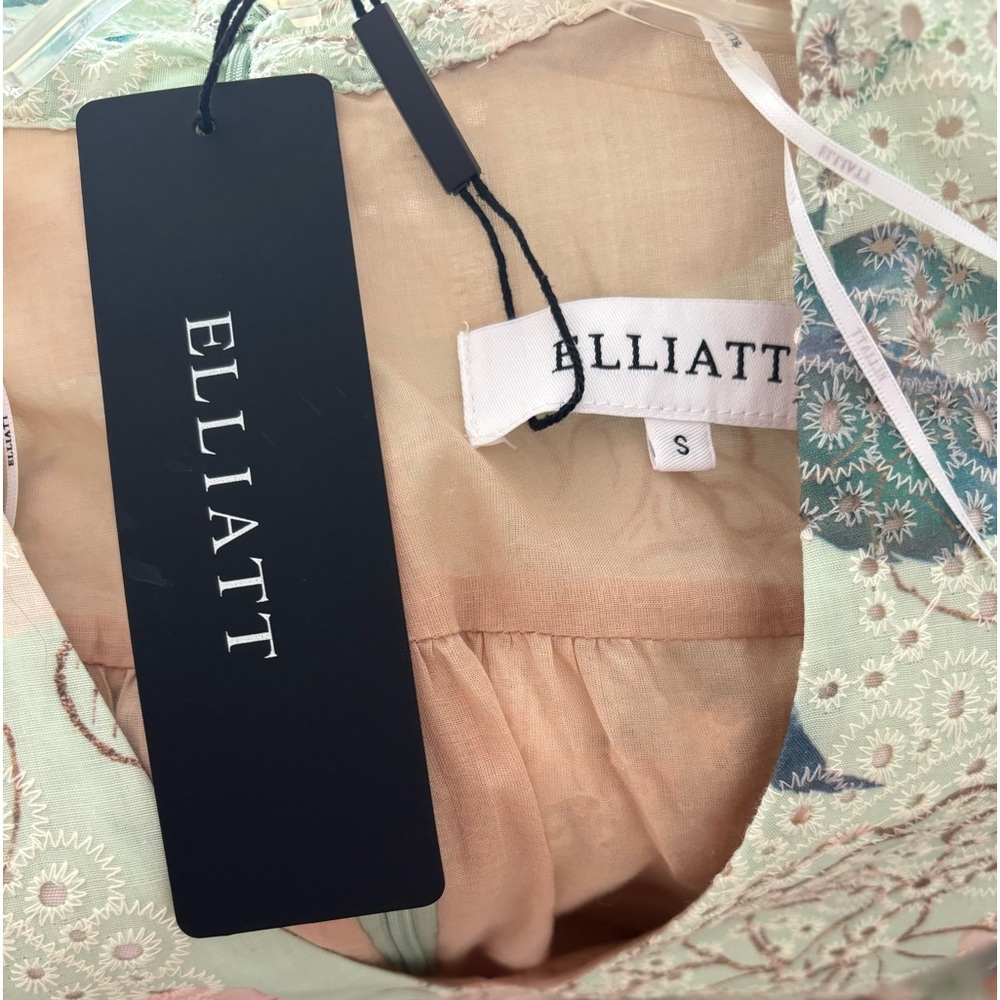 Elliatt Dress - Picture 6 of 6